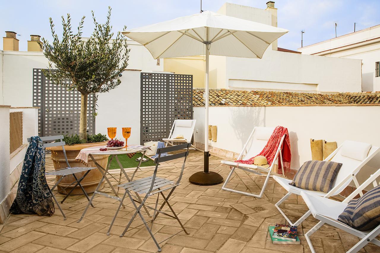 Matahacas Pool & Luxury Apartment Sevilla Bagian luar foto