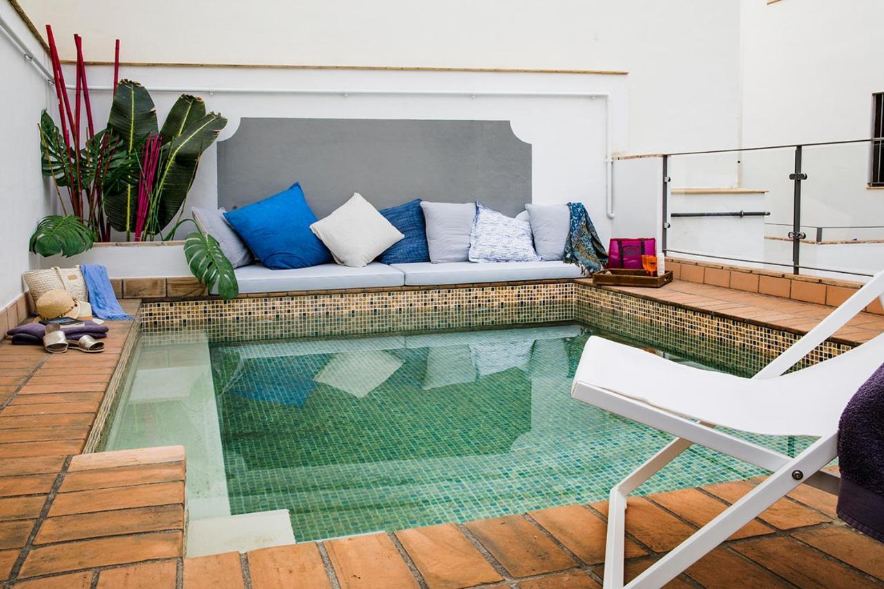 Matahacas Pool & Luxury Apartment Sevilla Bagian luar foto